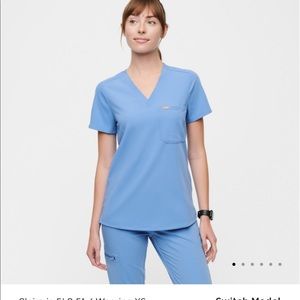 Figs Catarina one pocket scrub top Ceil Blue